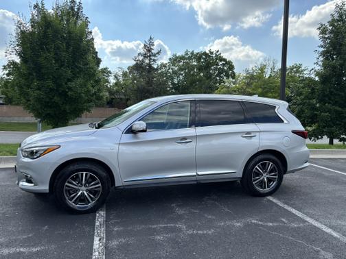 2018 INFINITI QX60 Base
