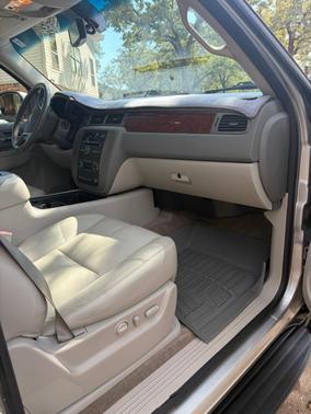 Silver 2012 GMC Yukon SLT