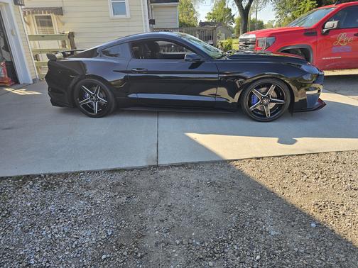 Black 2020 Ford Mustang GT