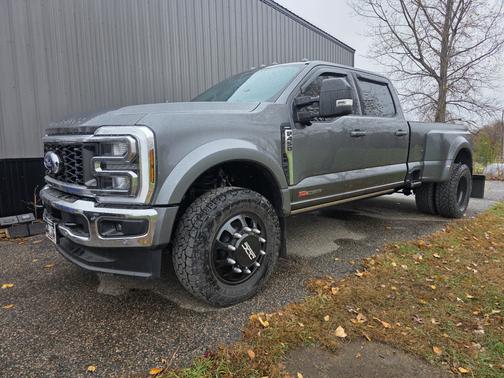 Gray 2025 Ford F-450 Lariat