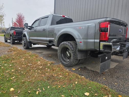 Gray 2025 Ford F-450 Lariat