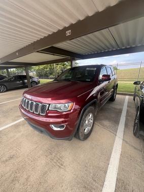 2017 Jeep Grand Cherokee Laredo