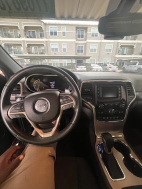 2017 Jeep Grand Cherokee Laredo