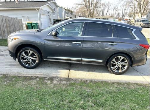 Gray 2013 INFINITI JX35 Base