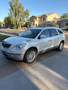 White 2012 Buick Enclave Leather
