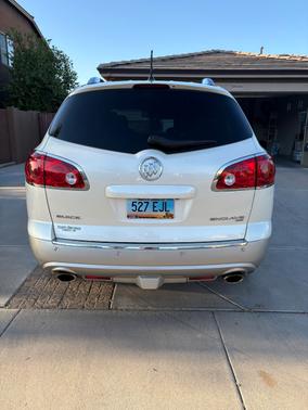 White 2012 Buick Enclave Leather
