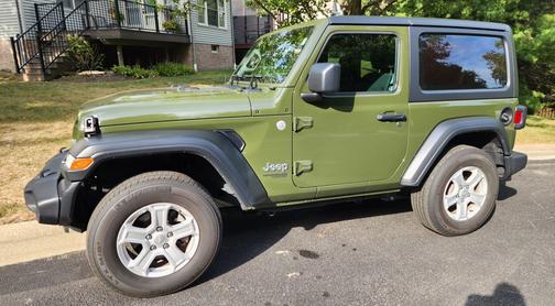 2020 Jeep Wrangler Sport