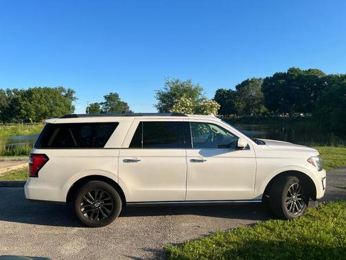 White 2019 Ford Expedition Max Limited