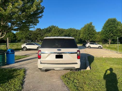 White 2019 Ford Expedition Max Limited