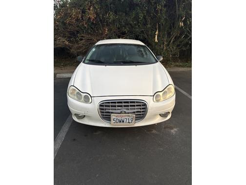 2004 Chrysler Concorde LXi