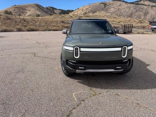 2022 Rivian R1S Launch Edition