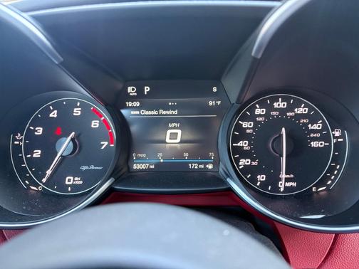 Red 2017 Alfa Romeo Giulia Ti