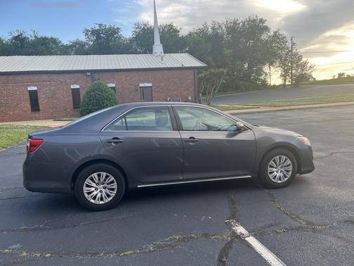 2013 Toyota Camry SE