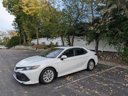 White 2020 Toyota Camry LE