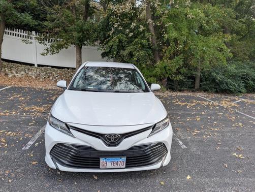 White 2020 Toyota Camry LE