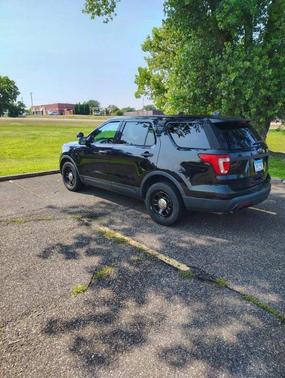 Black 2016 Ford Utility Police Interceptor Base