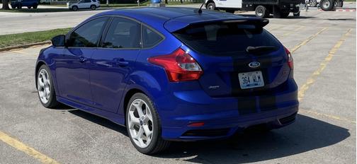 Blue 2014 Ford Focus ST Base