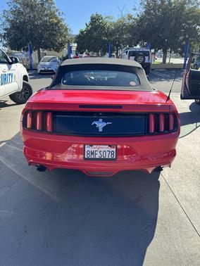 2016 Ford Mustang V6