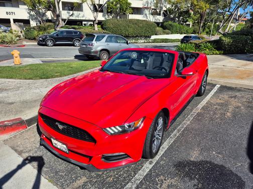 2016 Ford Mustang V6