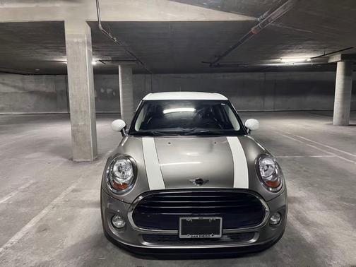 2017 MINI Hardtop Cooper