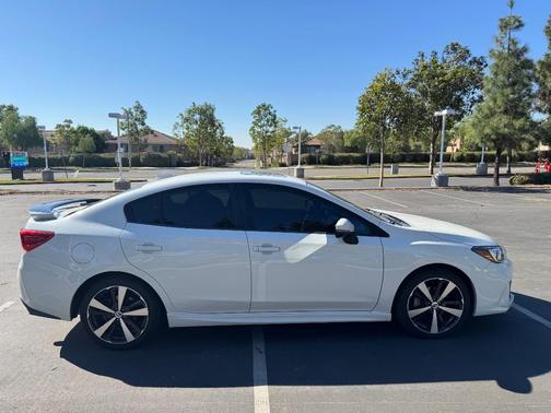2018 Subaru Impreza 2.0i Sport