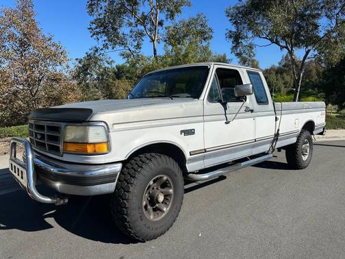 1994 Ford F-250 XL SuperCab H/D