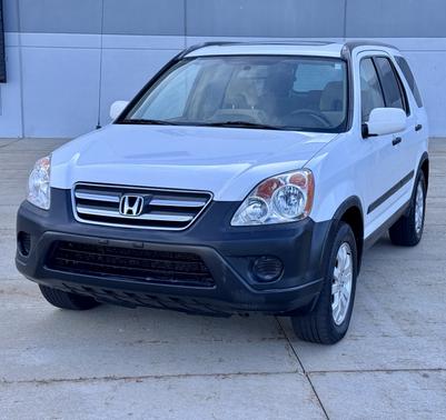White 2005 Honda CR-V EX