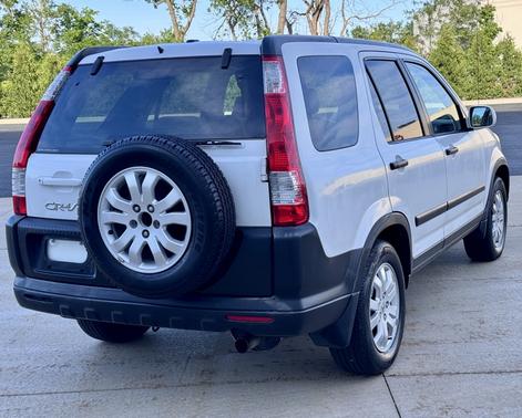 White 2005 Honda CR-V EX
