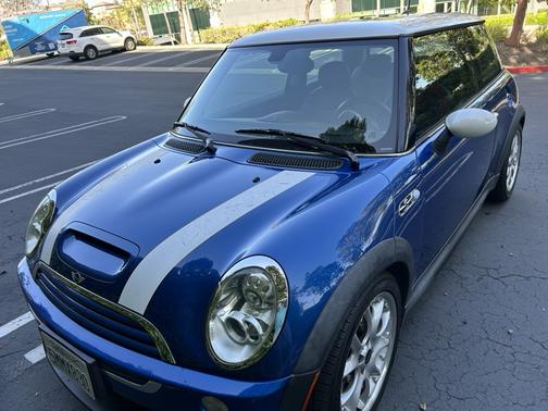 2005 MINI Cooper S Base