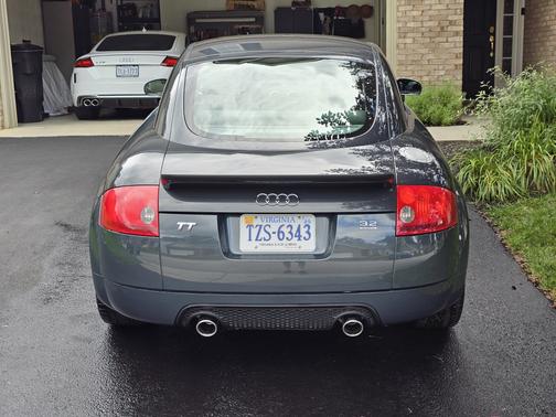 2004 Audi TT 3.2 quattro
