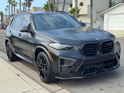 Black 2025 BMW X5 M Competition