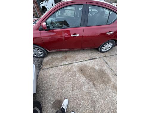 2014 Nissan Versa 1.6 SV