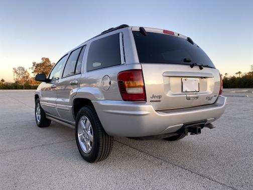 2004 Jeep Grand Cherokee Overland