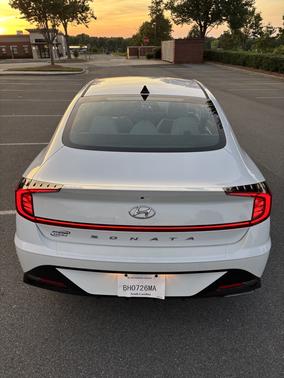 White 2020 Hyundai SONATA SEL