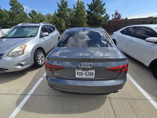 2017 Audi A4 2.0T Premium