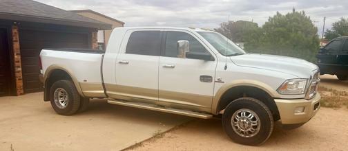 2014 RAM 3500 Laramie