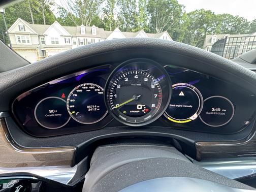 2018 Porsche Panamera E-Hybrid 4