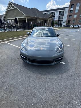 2018 Porsche Panamera E-Hybrid 4