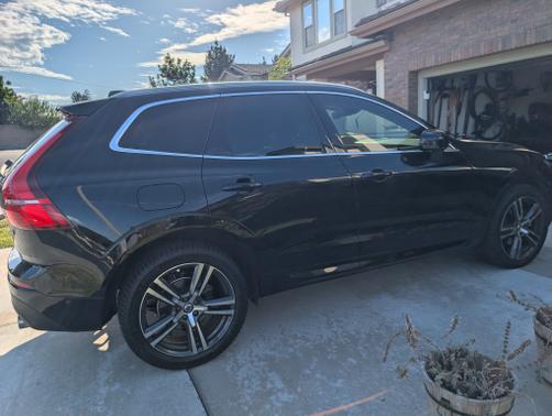2019 Volvo XC60 T5 Momentum