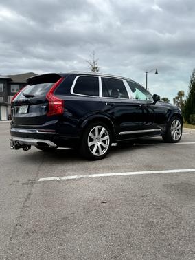 2017 Volvo XC90 Hybrid T8 Excellence