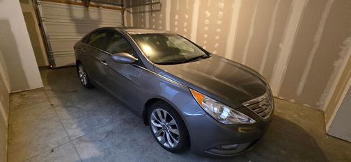 2013 Hyundai SONATA SE