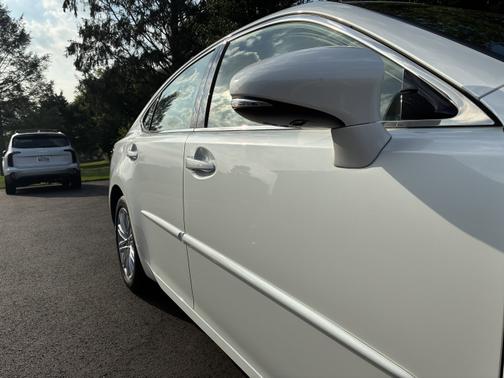 2013 Lexus ES 350 Base