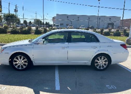 2005 Toyota Avalon Limited