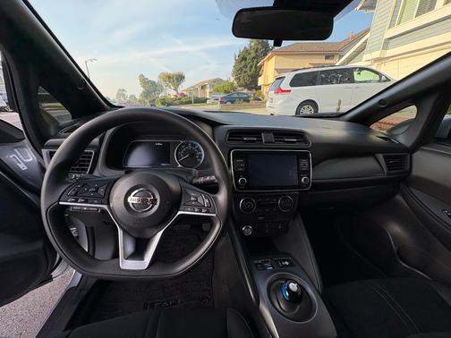 2021 Nissan Leaf S