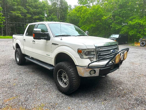 White 2013 Ford F-150 Lariat