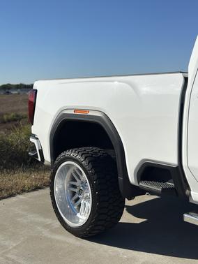 2022 GMC Sierra 2500 AT4