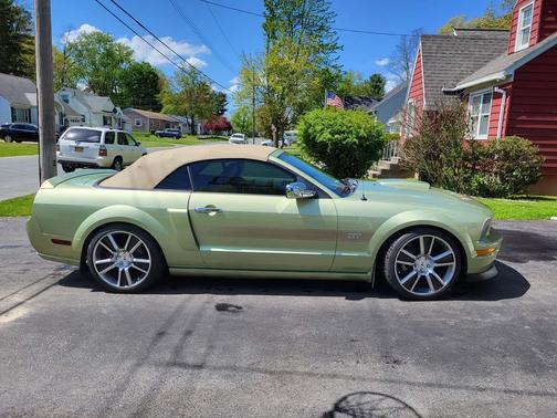 2005 Ford Mustang GT