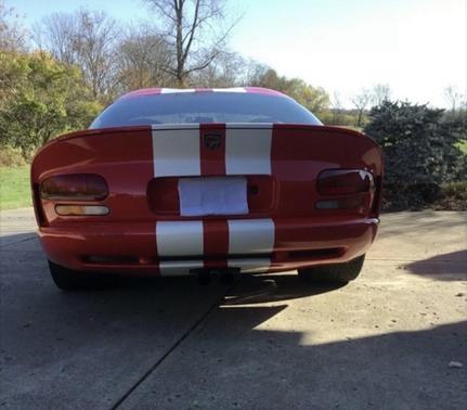 2002 Dodge Viper GTS