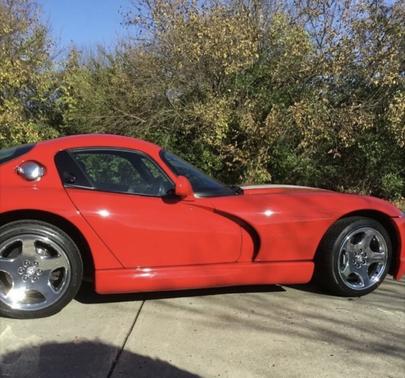 2002 Dodge Viper GTS