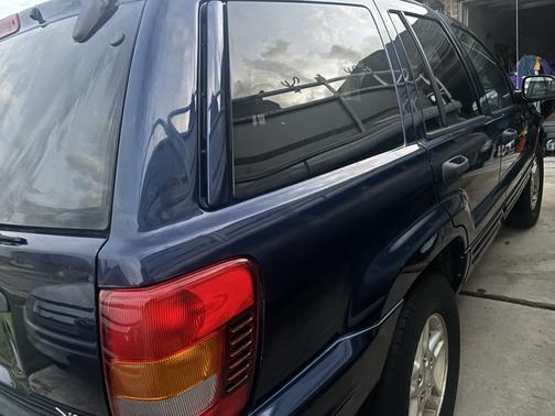 2002 Jeep Grand Cherokee Laredo